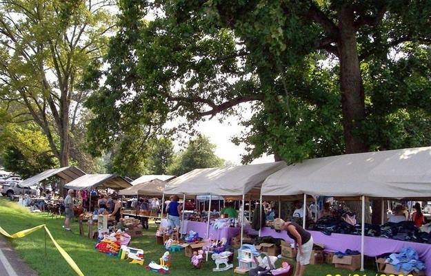 World's Largest Yard Sale