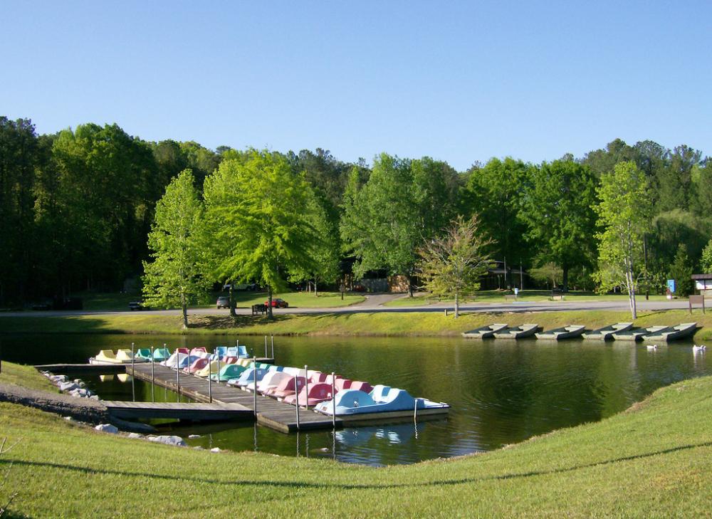 Lake Lurleen State Park Alapark   Lurleenpicnicview 